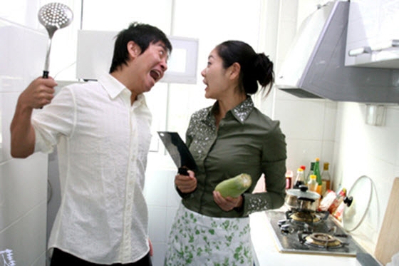 Stress vì phải nấu cơm hay nấu cơm giúp xả stress? Stress vi phai nau com hay nau com giup xa stress?