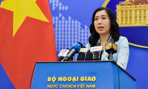 Bộ Ngoại giao phản hồi về nhận định ‘Việt Nam lạm dụng thương mại’ của ông Trump Bo Ngoai giao phan hoi ve nhan dinh ‘Viet Nam lam dung thuong mai’ cua ong Trump