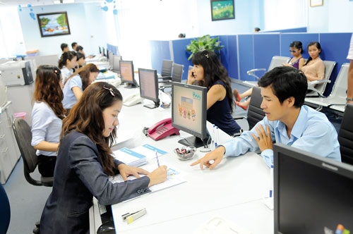 Lãi suất vay mua nhà tăng, người vay quay cuồng với nợ và lãi Lai suat vay mua nha tang, nguoi vay quay cuong voi no va lai