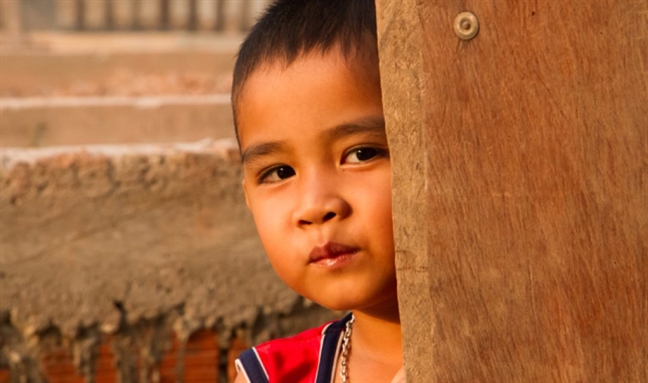 Bỏ con dễ như phủi bụi trên áo Bo con de nhu phui bui tren ao