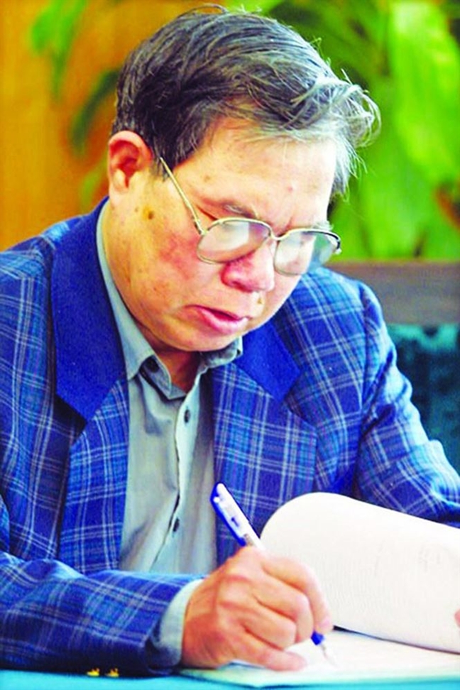 Ma Văn Kháng: Vì sao viết 'Mãi mãi một thời thiếu sinh quân'? Ma Van Khang: Vi sao viet 'Mai mai mot thoi thieu sinh quan'?