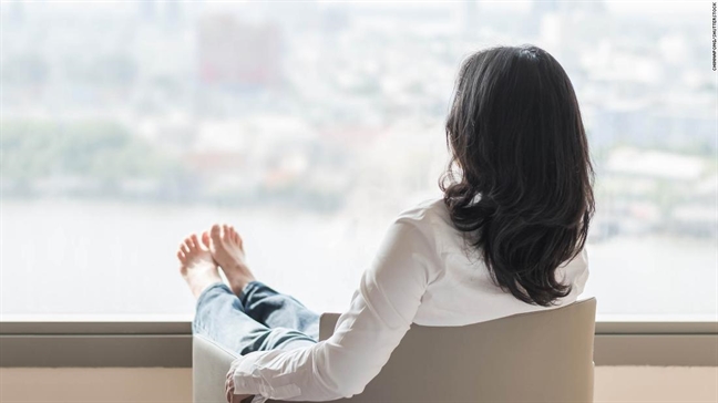 Phụ nữ độc thân dễ gì cho ai động đến mình Phu nu doc than de gi cho ai dong den minh