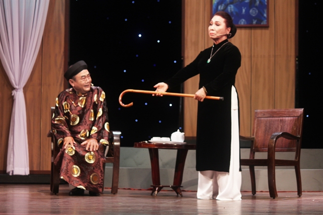 Cải lương có 'trở mình' sau 100 năm? Cai luong co 'tro minh' sau 100 nam?