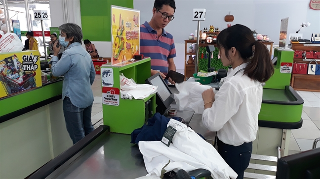 Big C có gì mà nhà cung cấp phải lụy? Big C co gi ma nha cung cap phai luy?