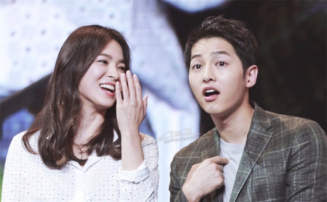 Vụ ly hôn ầm ĩ của Song - Song: Phía sau sự im lặng của Song Hye Kyo là gì? Vu ly hon am i cua Song - Song: Phia sau su im lang cua Song Hye Kyo la gi?