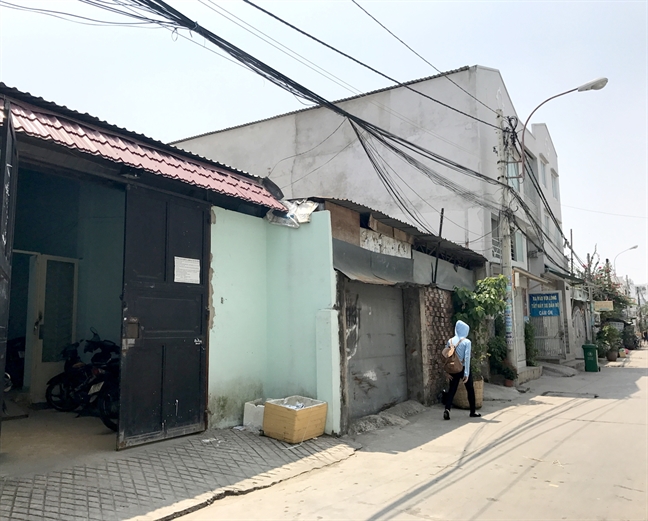 Ông Nguyễn Thiện Nhân: 'Có bao che thì xây dựng không phép mới tồn tại được' Ong Nguyen Thien Nhan: 'Co bao che thi xay dung khong phep moi ton tai duoc'