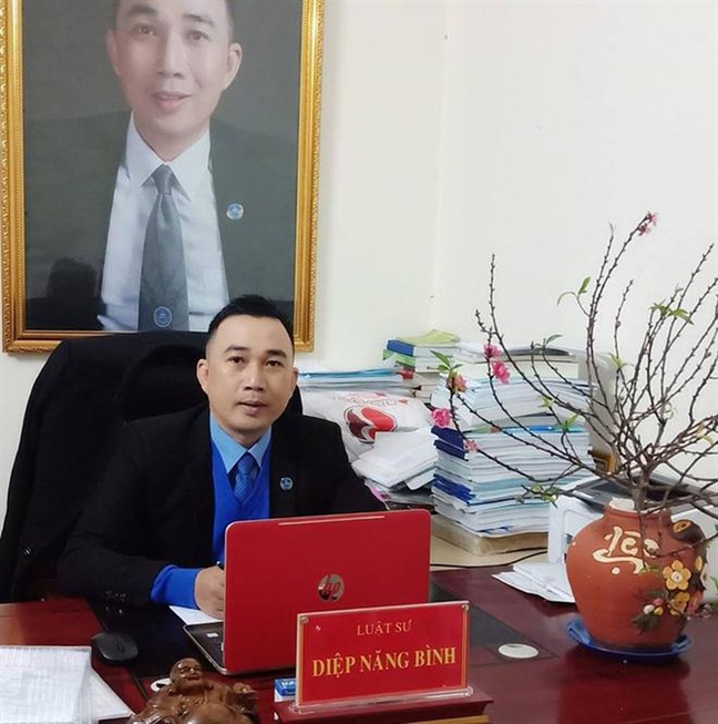 Xem xét xử lý tội giết người đối với kẻ lái xe hất văng CSGT Xem xet xu ly toi giet nguoi doi voi ke lai xe hat vang CSGT