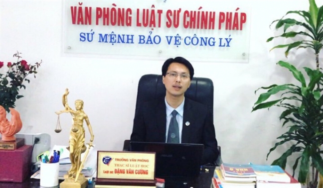 Xem xét xử lý tội giết người đối với kẻ lái xe hất văng CSGT Xem xet xu ly toi giet nguoi doi voi ke lai xe hat vang CSGT