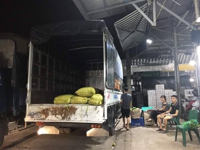 Ông trùm 'bảo kê' chợ Long Biên cùng 4 đàn em chuẩn bị hầu tòa Ong trum 'bao ke' cho Long Bien cung 4 dan em chuan bi hau toa