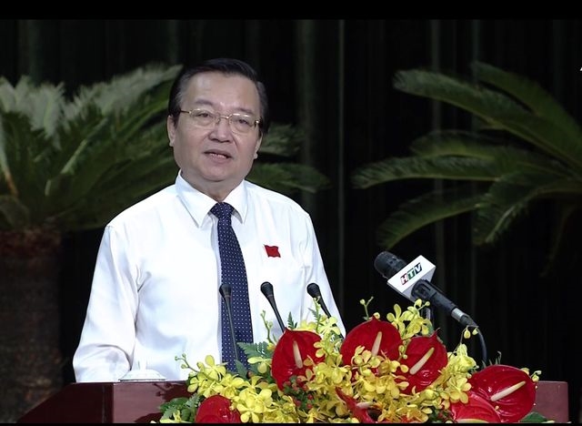 TP.HCM khó giảm sĩ số, tăng học sinh học 2 buổi/ngày TP.HCM kho giam si so, tang hoc sinh hoc 2 buoi/ngay