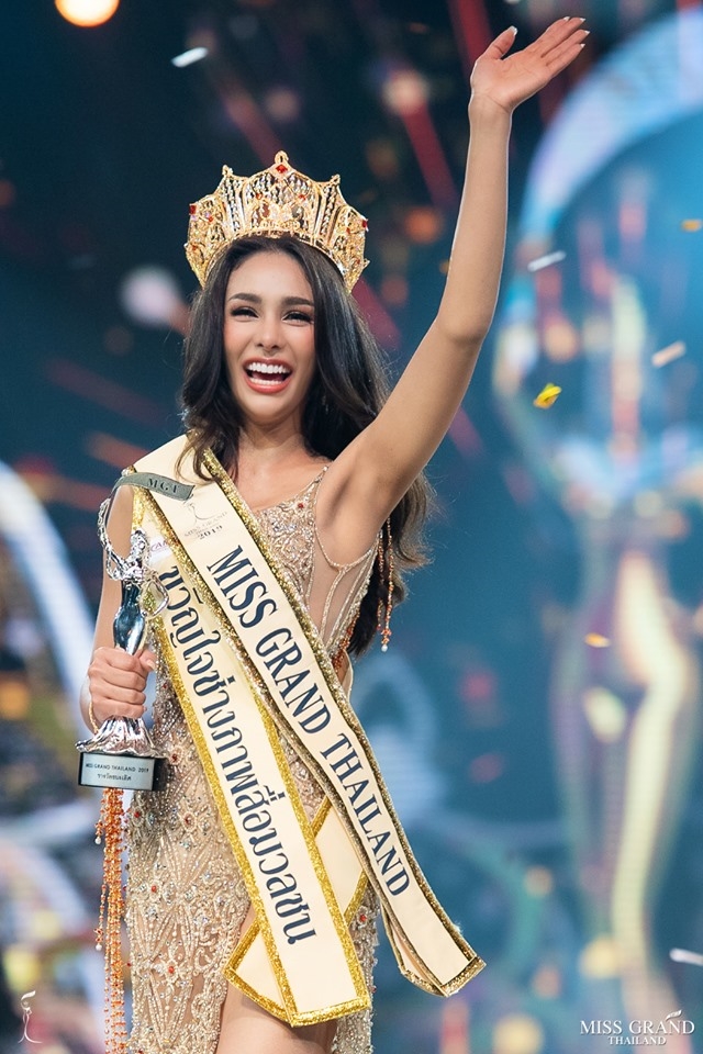 Hoa hậu Thái Lan vừa đăng quang đã dính ‘phốt’ miệt thị phụ nữ Hoa hau Thai Lan vua dang quang da dinh ‘phot’ miet thi phu nu