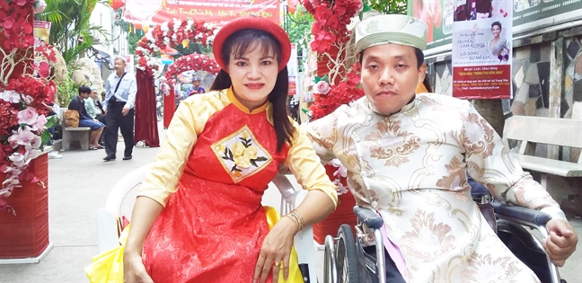 Chục năm trời sóng gió cùng nhau, cuối cùng họ đã khoác áo cưới Chuc nam troi song gio cung nhau, cuoi cung ho da khoac ao cuoi