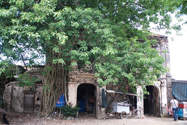 Di sản địa phương và những chân dung mờ nhạt Di san dia phuong va nhung chan dung mo nhat
