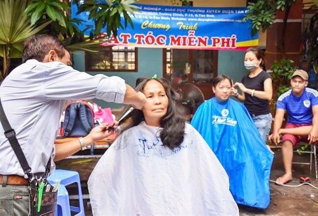Kết nối chị em để Hội ngày càng vững mạnh Ket noi chi em de Hoi ngay cang vung manh
