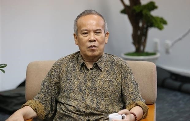 NS Minh Vương, Thanh Tuấn chính thức là Nghệ sĩ Nhân dân NS Minh Vuong, Thanh Tuan chinh thuc la Nghe si Nhan dan