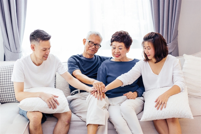Căng thẳng như nhà có con dâu mới Cang thang nhu nha co con dau moi