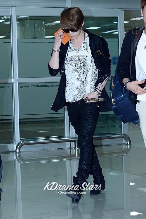 Thời trang đơn giản mà cực 'chất' của Kim Jae Joong Thoi trang don gian ma cuc 'chat' cua Kim Jae Joong