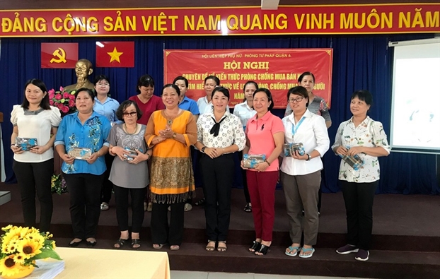 Cảnh giác để không rơi vào cạm bẫy mua bán người Canh giac de khong roi vao cam bay mua ban nguoi