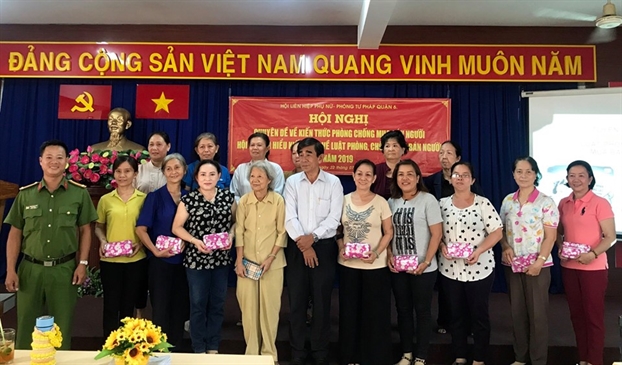 Cảnh giác để không rơi vào cạm bẫy mua bán người Canh giac de khong roi vao cam bay mua ban nguoi