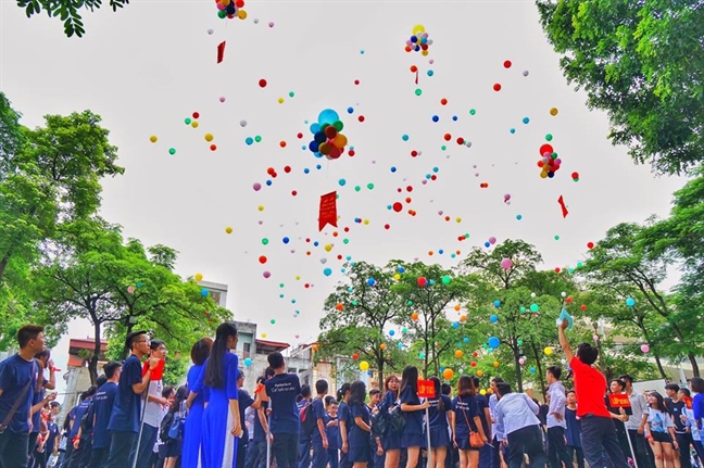 Ngừng thả bóng bay ngày khai giảng để bảo vệ rùa biển và chim đã lan tỏa đến TP.HCM Ngung tha bong bay ngay khai giang de bao ve rua bien va chim da lan toa den TP.HCM