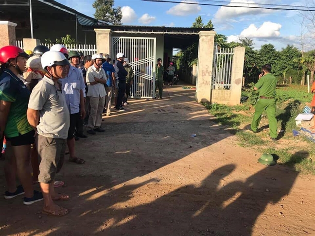 Bắt thêm một đối tượng trong vụ 'dùng súng AK bắn người tình rồi tự sát' Bat them mot doi tuong trong vu 'dung sung AK ban nguoi tinh roi tu sat'