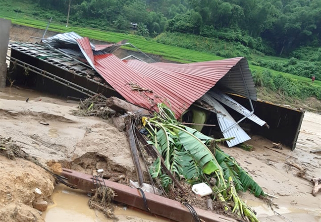 Buổi sáng kinh hoàng nơi lũ quét ập về cuốn trôi 17 người, 20 ngôi nhà Buoi sang kinh hoang noi lu quet ap ve cuon troi 17 nguoi, 20 ngoi nha