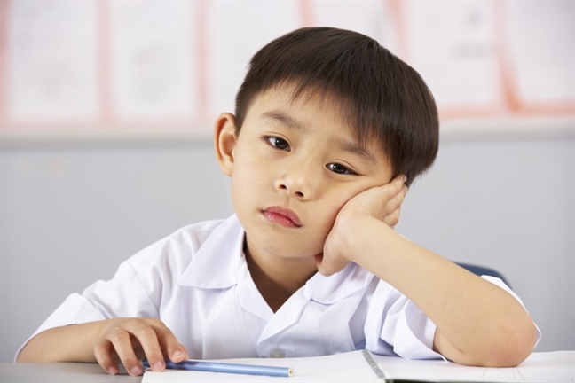 Con gào thét đòi học chữ trước khi vào lớp Một Con gao thet doi hoc chu truoc khi vao lop Mot