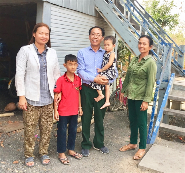 Chiếc võng đầy thơ trong rừng khộp Chiec vong day tho trong rung khop