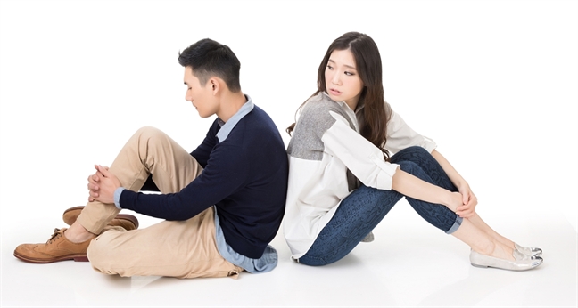 Còn yêu nhưng đành chia tay chồng song tính Con yeu nhung danh chia tay chong song tinh