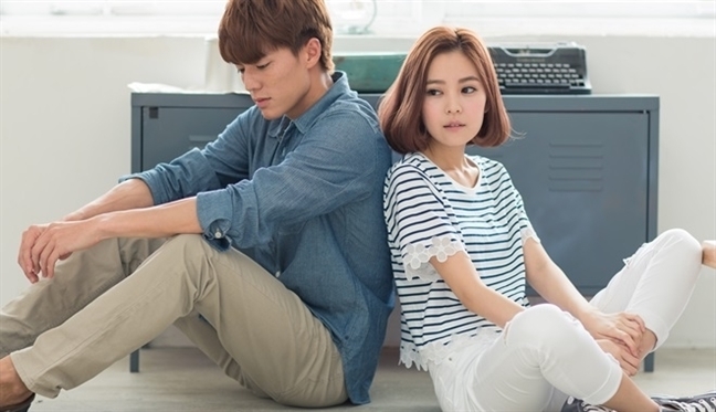 Giật mình ngó lại đời sống gối chăn vì câu chuyện 'áo mưa' Giat minh ngo lai doi song goi chan vi cau chuyen 'ao mua'