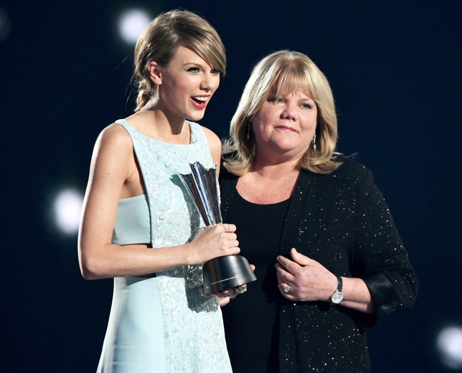2 nhân vật đặc biệt trong cuộc đời kẻ 'thay người tình như thay áo' Taylor Swift 2 nhan vat dac biet trong cuoc doi ke 'thay nguoi tinh nhu thay ao' Taylor Swift