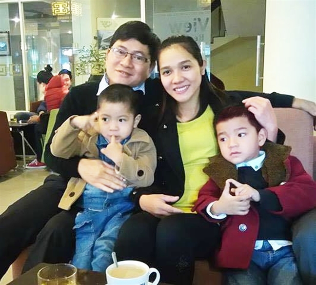 Chiếc xe tải gây tai nạn thoát tội, hai đứa trẻ mất mẹ trong oan ức Chiec xe tai gay tai nan thoat toi, hai dua tre mat me trong oan uc