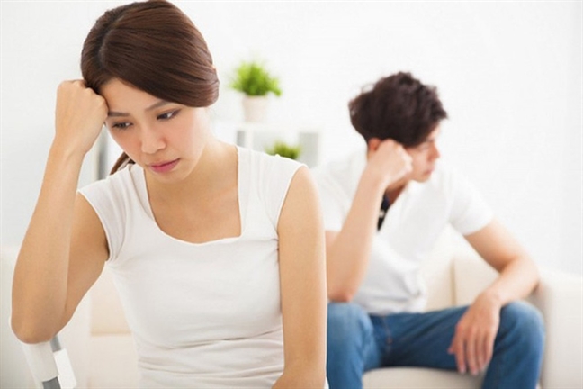 Vợ bức bối như một quả bom chờ nổ tung Vo buc boi nhu mot qua bom cho no tung