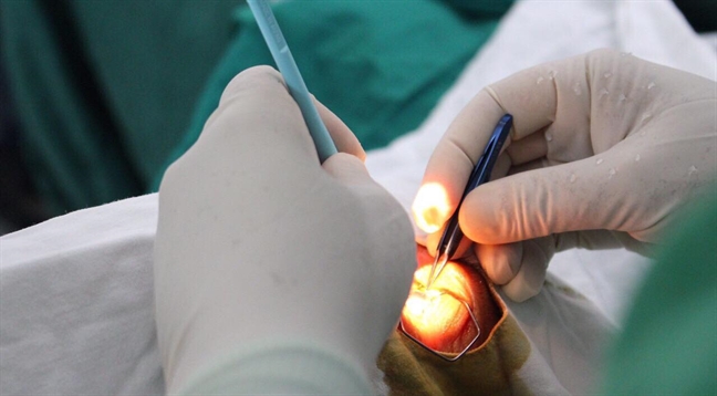 Giao lưu trực tuyến: Chăm sóc mắt ở lứa tuổi học đường Giao luu truc tuyen: Cham soc mat o lua tuoi hoc duong