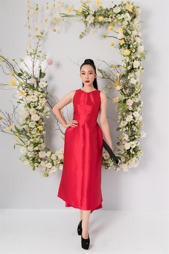 Mỹ nhân V-biz đọ sắc với váy cưới My nhan V-biz do sac voi vay cuoi