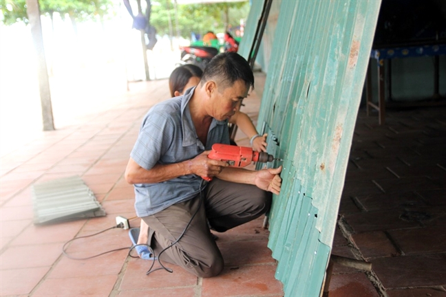 Cấp tập chống bão trước giờ G Cap tap chong bao truoc gio G