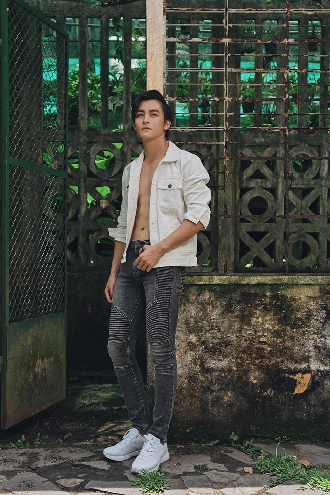 H’Hen Niê, Lãnh Thanh gợi ý mặc đẹp với denim trong ngày sang thu H’Hen Nie, Lanh Thanh goi y mac dep voi denim trong ngay sang thu