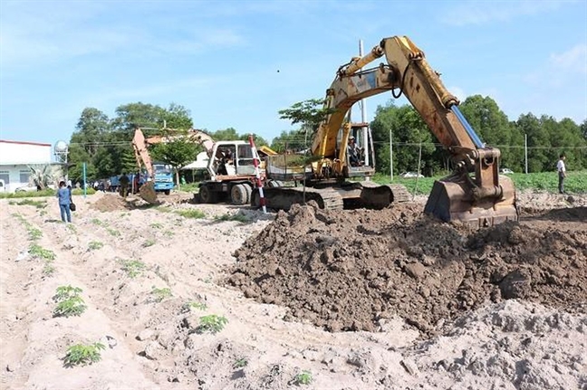 Hàng trăm khu đất quy hoạch trường học, công viên, đường cao tốc bị phân lô, bán nền trái phép ở Bà Rịa – Vũng Tàu Hang tram khu dat quy hoach truong hoc, cong vien, duong cao toc bi phan lo, ban nen trai phep o Ba Ria – Vung Tau