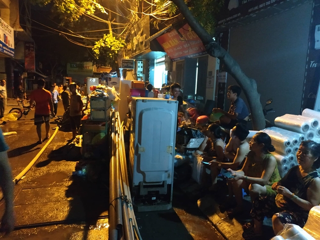 20 phóng viên và lính cứu hỏa có thủy ngân trong máu ở giới hạn cho phép 20 phong vien va linh cuu hoa co thuy ngan trong mau o gioi han cho phep