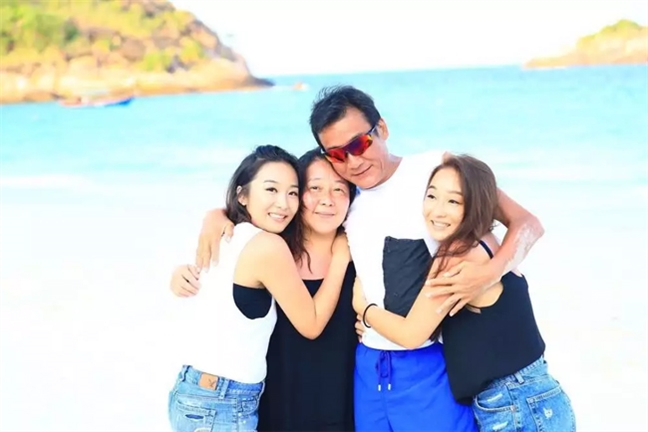 Lương Gia Huy: ‘Vợ tôi đẹp nhất thế giới’ Luong Gia Huy: ‘Vo toi dep nhat the gioi’