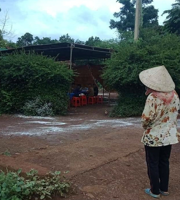 Người dân hoảng loạn tìm mua thuốc phòng bệnh bạch hầu sau khi bé 6 tuổi chết Nguoi dan hoang loan tim mua thuoc phong benh bach hau sau khi be 6 tuoi chet