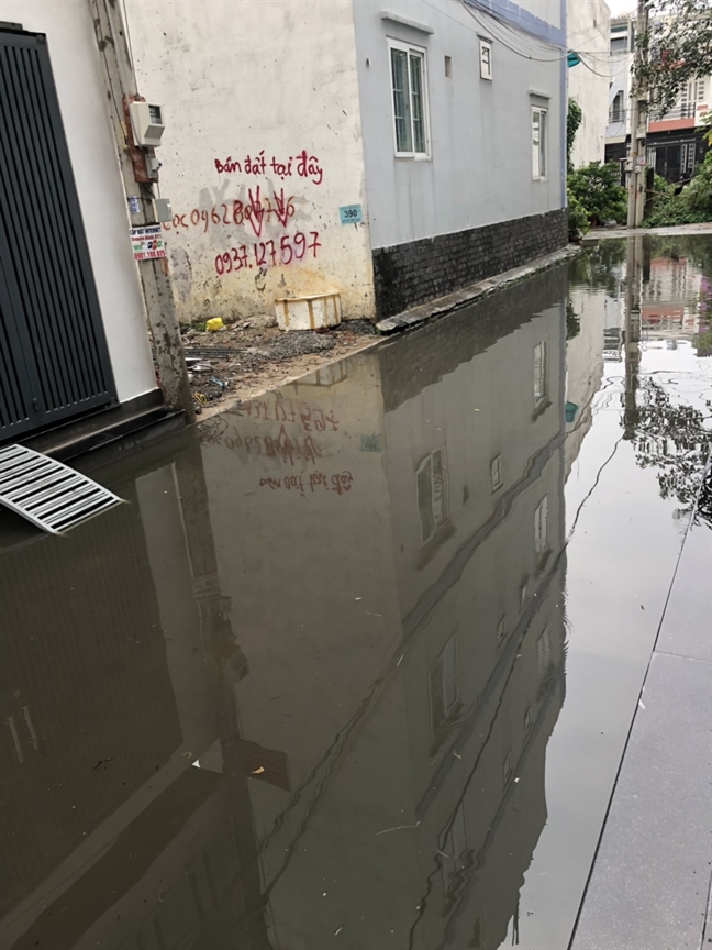 Dân khốn khổ vì rạch Cầu Dừa bị dự án Thăng Long Home xóa sổ Dan khon kho vi rach Cau Dua bi du an Thang Long Home xoa so