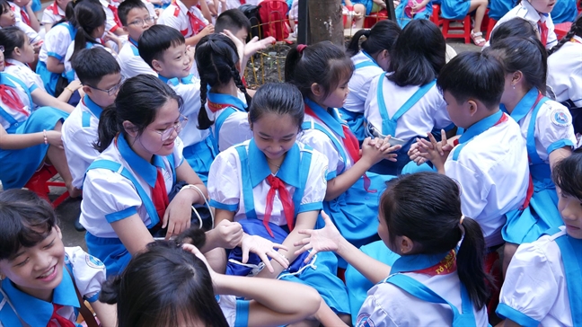 TP.HCM: Háo hức khai trường TP.HCM: Hao huc khai truong
