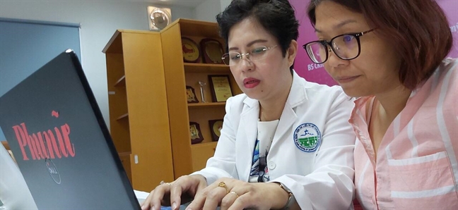 Giao lưu trực tuyến: 'Chăm sóc da đúng cách' Giao luu truc tuyen: 'Cham soc da dung cach'