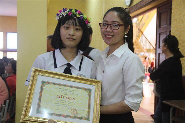 Ngôi trường ở Sài Gòn có 77 học sinh biển đảo, dân tộc thiểu số Ngoi truong o Sai Gon co 77 hoc sinh bien dao, dan toc thieu so