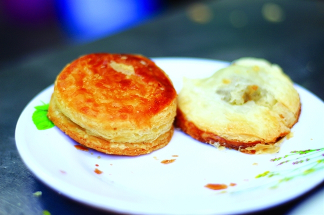 Quán hủ tiếu cá có ông chủ 'khó ở' nhưng luôn đông khách của Sài Gòn Quan hu tieu ca co ong chu 'kho o' nhung luon dong khach cua Sai Gon