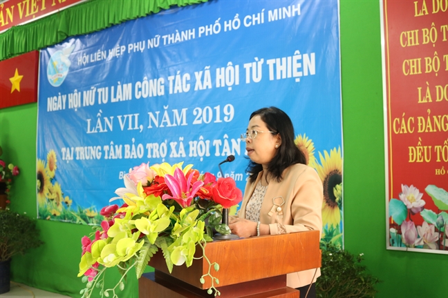 Tấm lòng của phố gửi miền xa Tam long cua pho gui mien xa