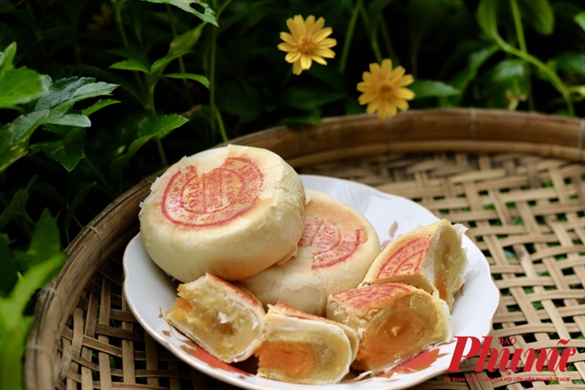 Bánh pía: Ngọt ngào những ngày Trung thu trong hồi ức Banh pia: Ngot ngao nhung ngay Trung thu trong hoi uc