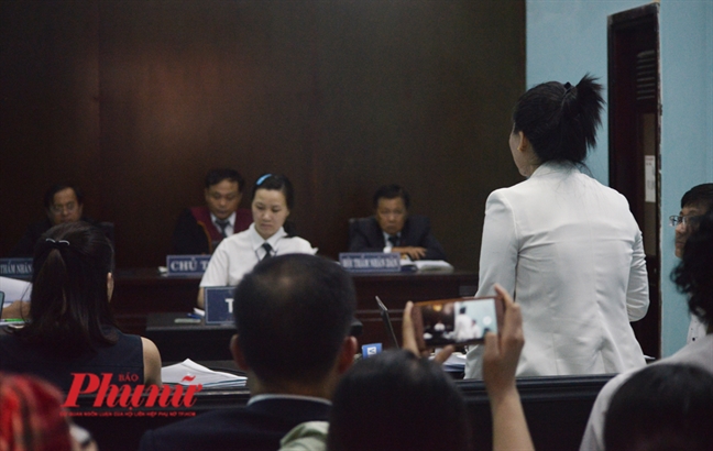 Hội đồng xét xử: 'Dù sao thì Bệnh viện FV cũng phải bảo vệ bệnh nhân, đó là y đức' Hoi dong xet xu: 'Du sao thi Benh vien FV cung phai bao ve benh nhan, do la y duc'