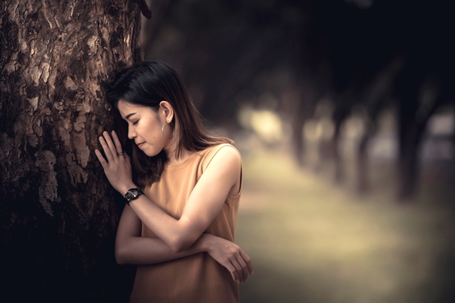 Làm gì khi biết chồng ngoại tình? Lam gi khi biet chong ngoai tinh?